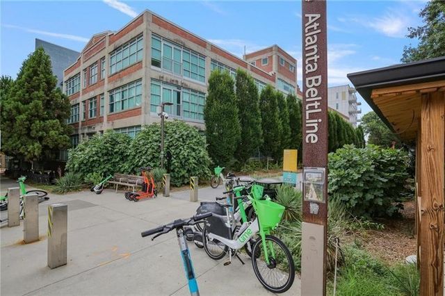 890 Memorial Drive SE 204, Atlanta, GA 30316