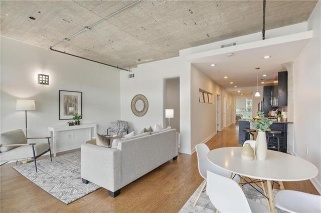 890 Memorial Drive SE 204, Atlanta, GA 30316