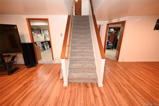 1522 Rica Place, Valley Stream, NY 11580