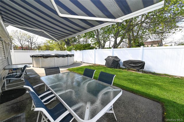 1522 Rica Place, Valley Stream, NY 11580