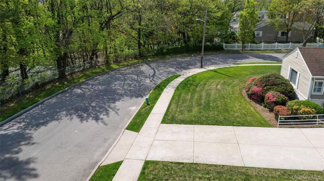 1522 Rica Place, Valley Stream, NY 11580