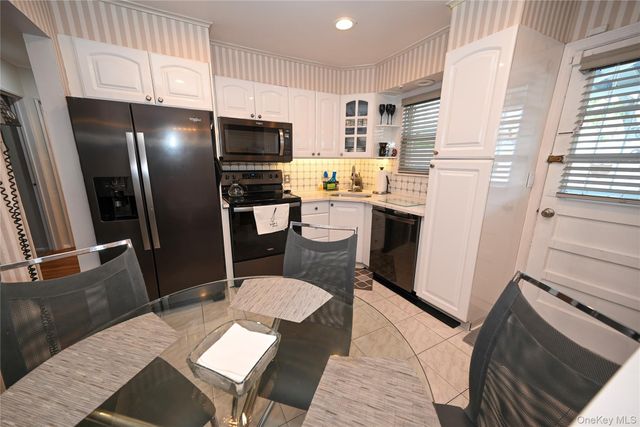 1522 Rica Place, Valley Stream, NY 11580