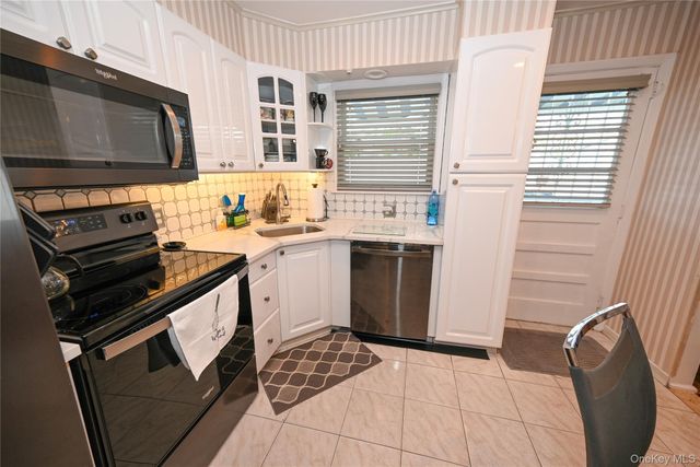 1522 Rica Place, Valley Stream, NY 11580
