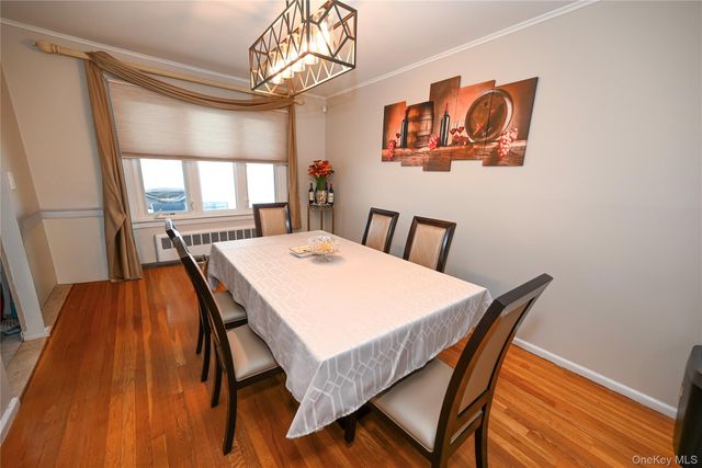 1522 Rica Place, Valley Stream, NY 11580