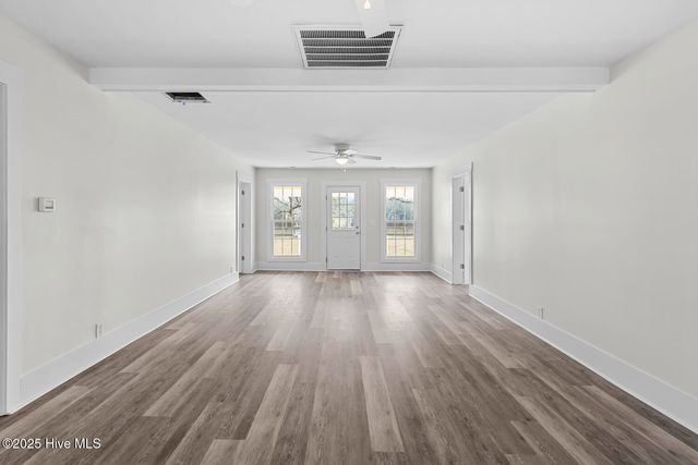 2880 Catherine Lake Road, Richlands, NC 28574