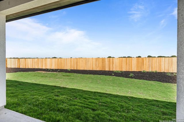 201 Lac Leman Dr, New Braunfels, TX 78130