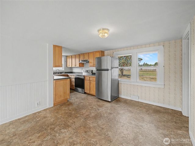 41915 212th Avenue SE, Enumclaw, WA 98022