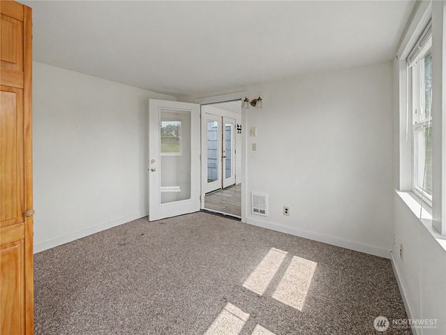 41915 212th Avenue SE, Enumclaw, WA 98022