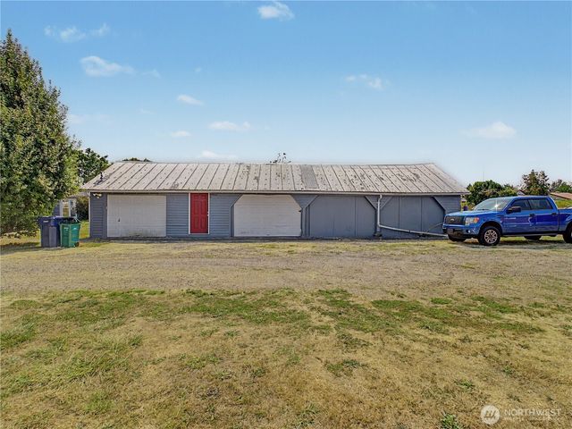 41915 212th Avenue SE, Enumclaw, WA 98022