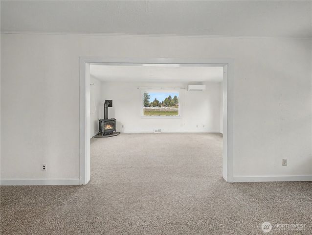 41915 212th Avenue SE, Enumclaw, WA 98022