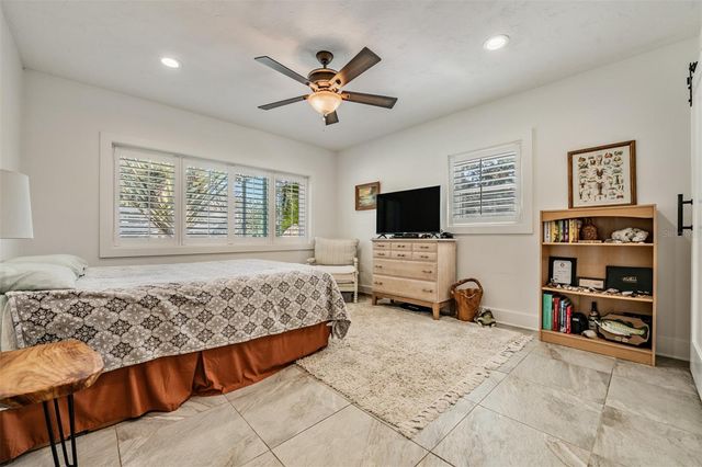 2020 CULBERSON AVENUE, Dunedin, FL 34698