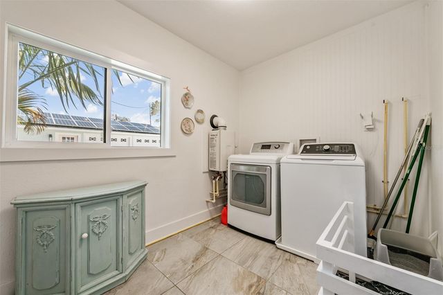 2020 CULBERSON AVENUE, Dunedin, FL 34698