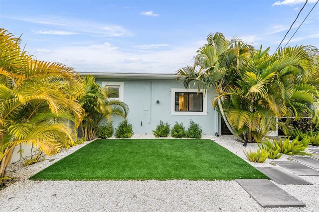 2020 CULBERSON AVENUE, Dunedin, FL 34698