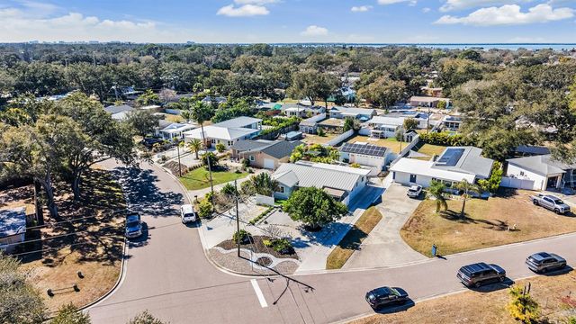 2020 CULBERSON AVENUE, Dunedin, FL 34698