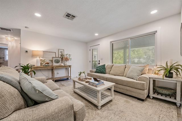 2020 CULBERSON AVENUE, Dunedin, FL 34698