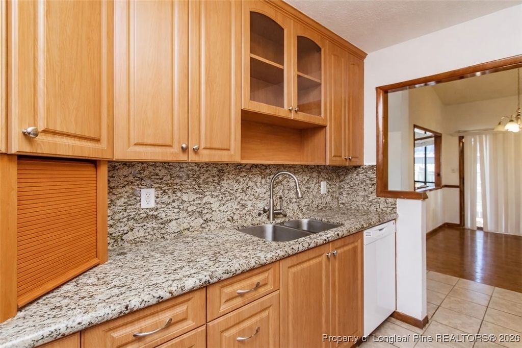 6978 Timberwood Drive, Fayetteville, NC 28314 — photo 5