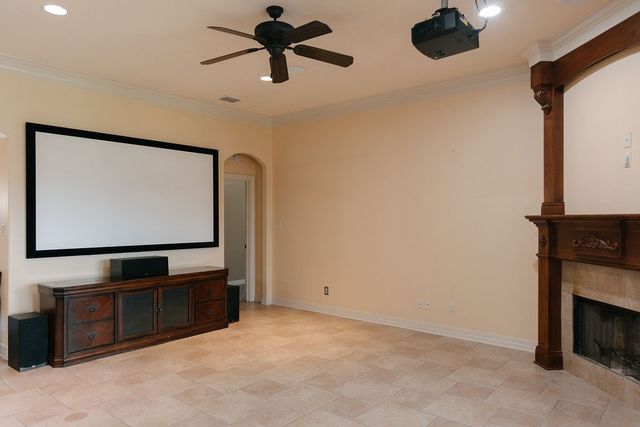 1111 Creole Drive, Bossier City, LA 71111