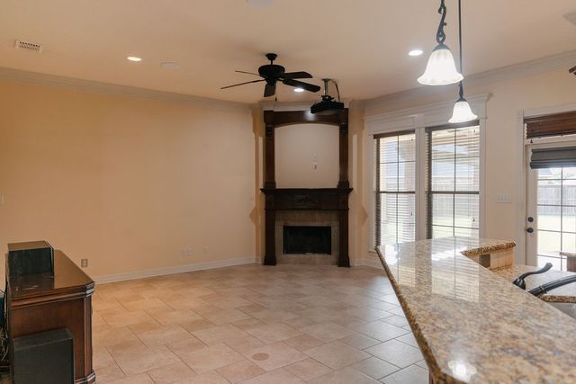 1111 Creole Drive, Bossier City, LA 71111