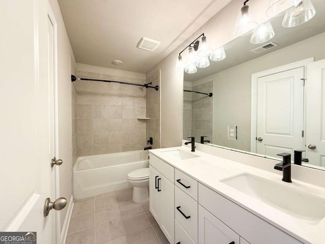 732 Mulberry Walk, Woodstock, GA 30188