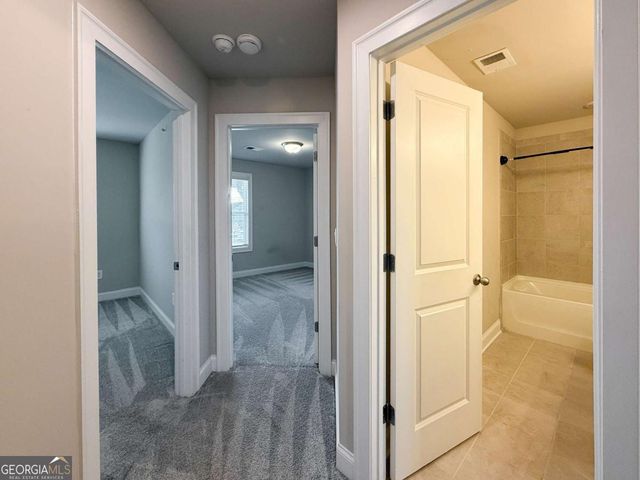 732 Mulberry Walk, Woodstock, GA 30188