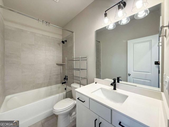 732 Mulberry Walk, Woodstock, GA 30188