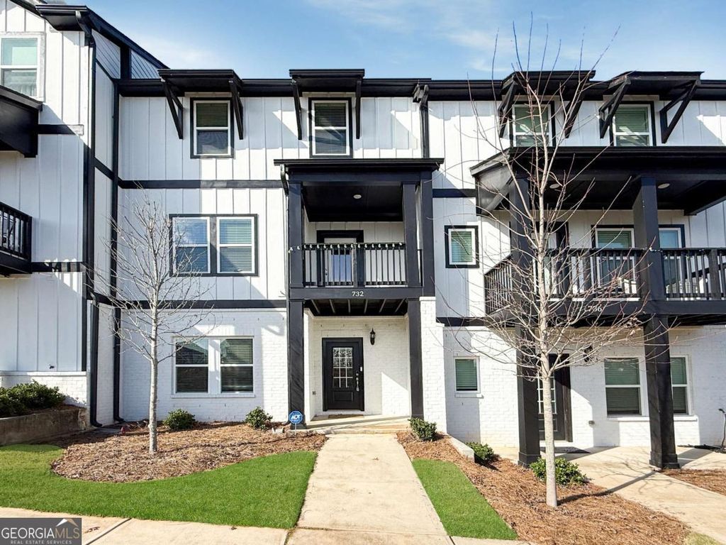 732 Mulberry Walk, Woodstock, GA 30188