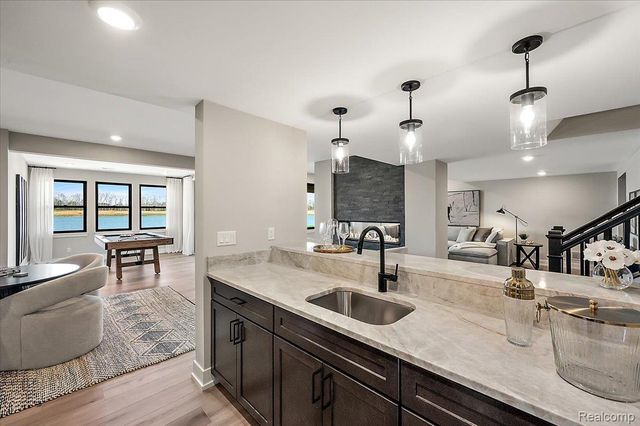 2691 Crystal Lake Drive, Commerce Charter Township, MI 48382
