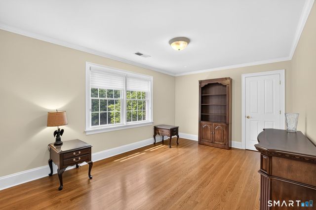 25 Whispering Hollow Court, Cheshire, CT 06410