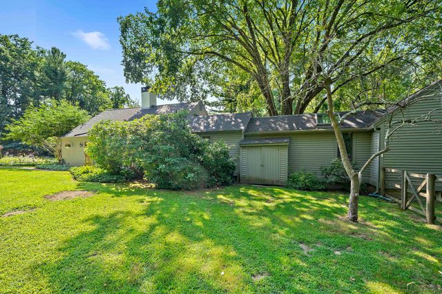 128 Whitford Cir, Marshfield, MA 02050