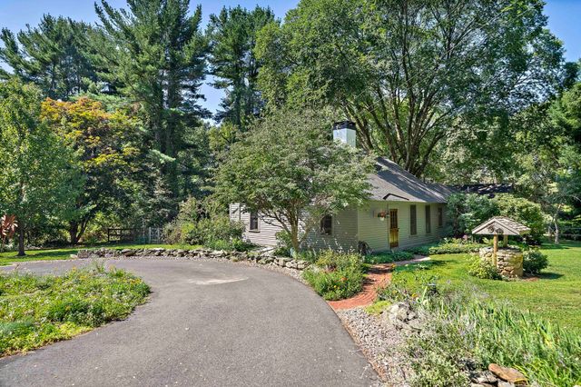 128 Whitford Cir, Marshfield, MA 02050