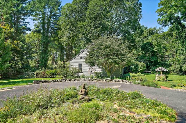 128 Whitford Cir, Marshfield, MA 02050