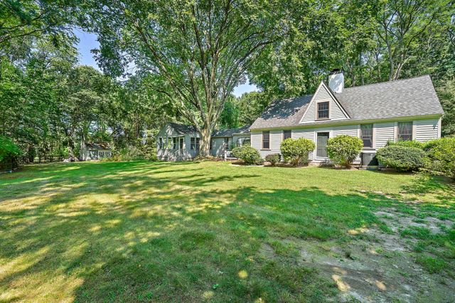 128 Whitford Cir, Marshfield, MA 02050
