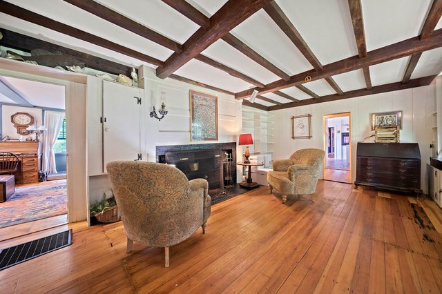 128 Whitford Cir, Marshfield, MA 02050