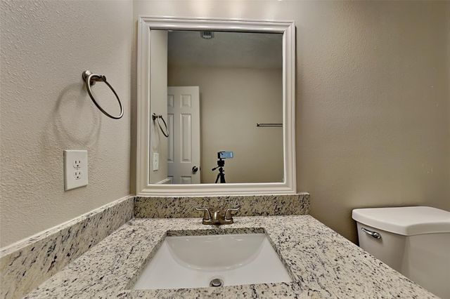 2203 Pincher Creek Drive, Spring, TX 77386