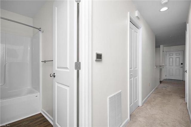 414 Delaware Ave Apt 123, Norfolk, VA 23508