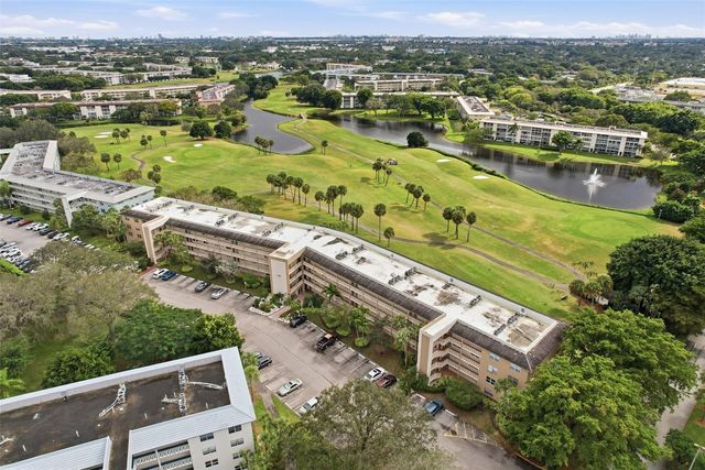 3003 Portofino Isle B2, Coconut Creek, FL 33066