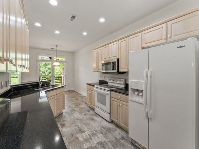 119 Stoners Glen Dr, Hermitage, TN 37076