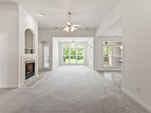 119 Stoners Glen Dr, Hermitage, TN 37076