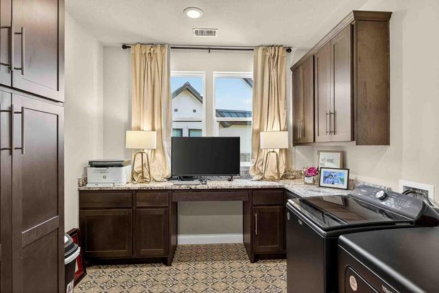 129 Azalea LOOP, Horseshoe Bay, TX 78657