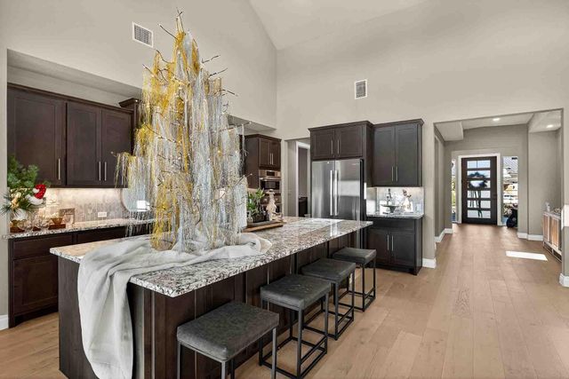 129 Azalea LOOP, Horseshoe Bay, TX 78657