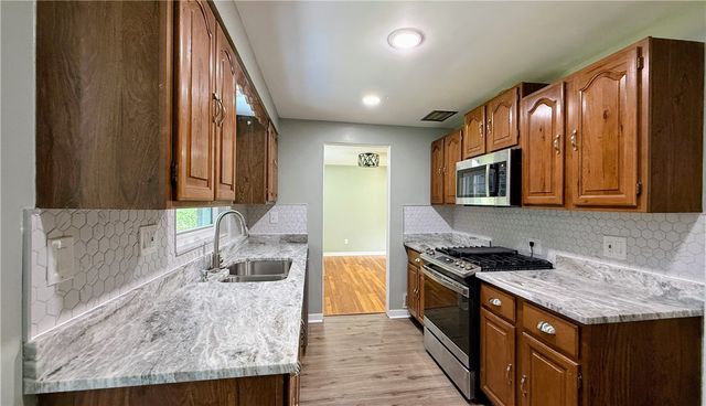 1535 Powers Run Rd, Fox Chapel, PA 15238