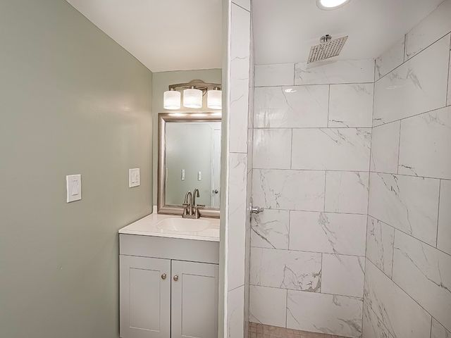 1535 Powers Run Rd, Fox Chapel, PA 15238