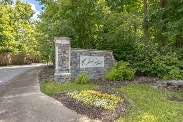 1360 Crown Point Pl, Nashville, TN 37211