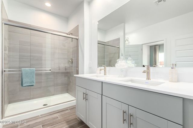 10050 N Cascalote Lane, Marana, AZ 85653