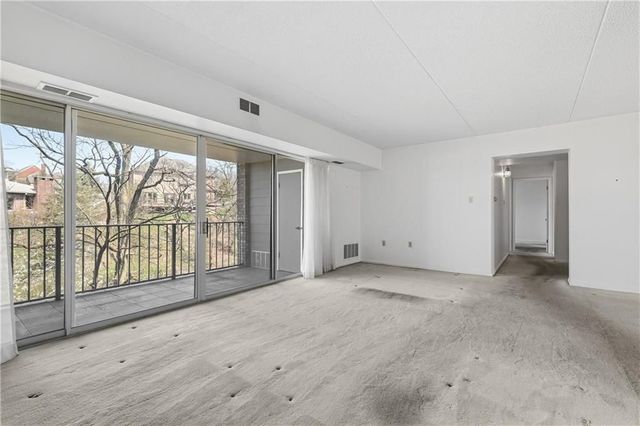 2160 GREENTREE ROAD 705W, Scott Twp, PA 15220