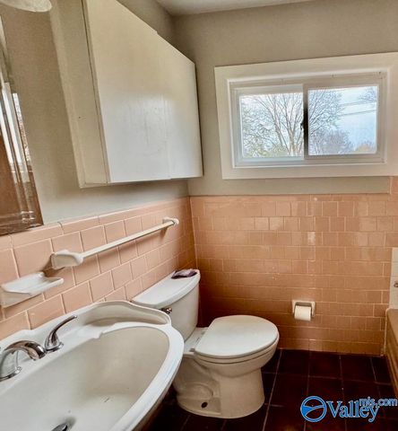 2901 Azalea Road SW, Huntsville, AL 35805