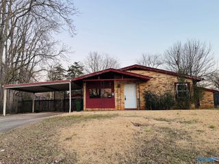 2901 Azalea Road SW, Huntsville, AL 35805