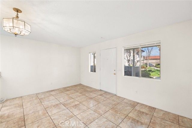 3645 Country Oaks, Ontario, CA 91761