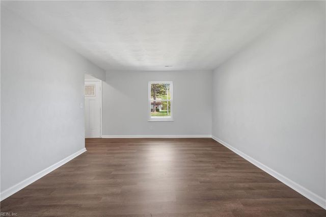 3713 Woodmere DR, Portsmouth, VA 23703