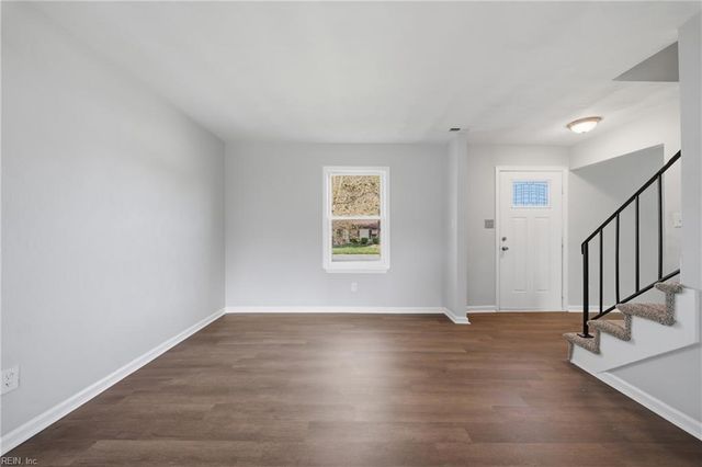 3713 Woodmere DR, Portsmouth, VA 23703